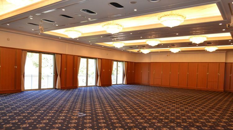Okura Akademia Park Hotel Ballroom