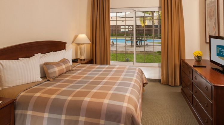 Staybridge Suites Monterrey-San Pedro Room