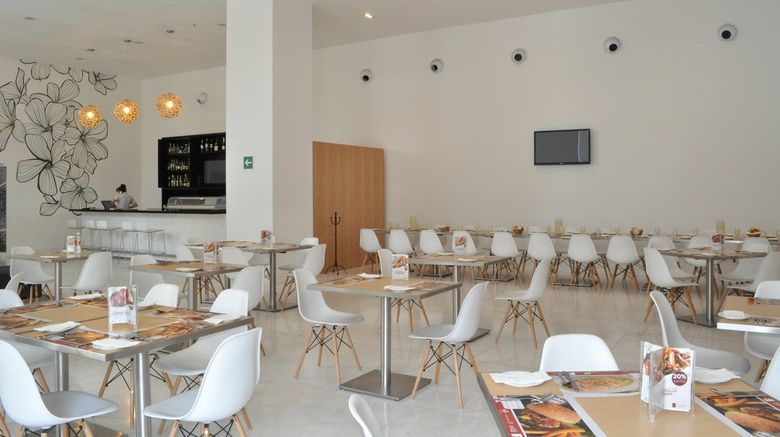 <b>Fiesta Inn Naucalpan Restaurant</b>. Images powered by <a href="https://www.leonardoworldwide.com/" title="Leonardo Worldwide" target="_blank">Leonardo</a>.