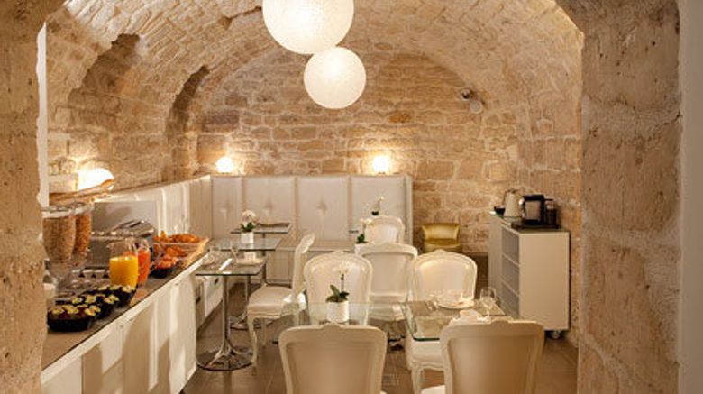 <b>Hotel Caron Restaurant</b>. Images powered by <a href="https://www.leonardoworldwide.com/" title="Leonardo Worldwide" target="_blank">Leonardo</a>.