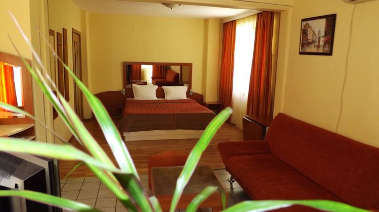 Palitra Family Hotel Room