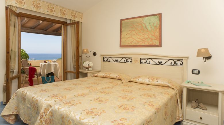 <b>Biodola Hotel Room</b>. Images powered by <a href="https://www.leonardoworldwide.com/" title="Leonardo Worldwide" target="_blank">Leonardo</a>.
