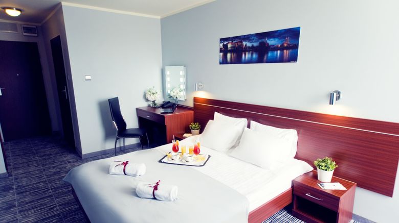 <b>Hotel Slask Room</b>. Images powered by <a href="https://www.leonardoworldwide.com/" title="Leonardo Worldwide" target="_blank">Leonardo</a>.