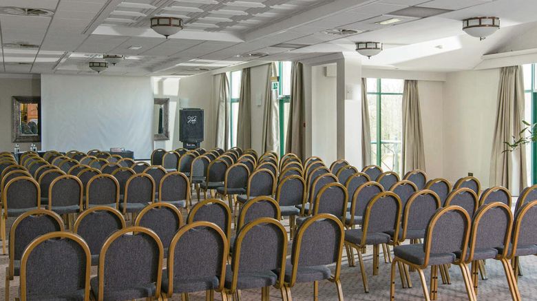 <b>Vale Resort Meeting</b>. Images powered by <a href="https://www.leonardoworldwide.com/" title="Leonardo Worldwide" target="_blank">Leonardo</a>.