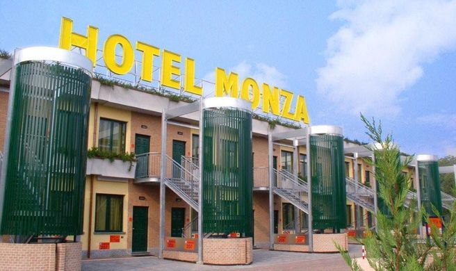 AS Hotel Monza Exterior
