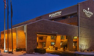 Tulsa Square Hotel Central, I-44 By OYO