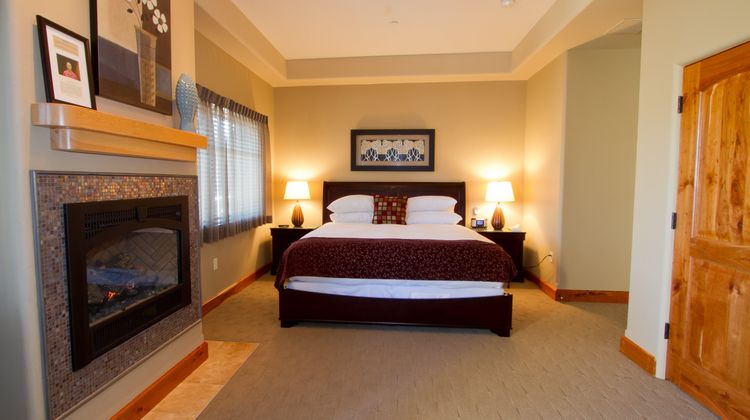Columbia Cliff Villas Hotel Room