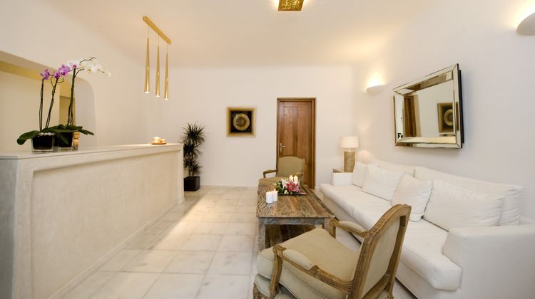 Gold Suites Santorini Lobby