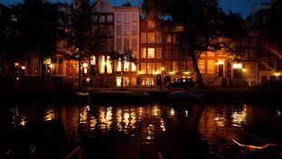 Ambassade Hotel