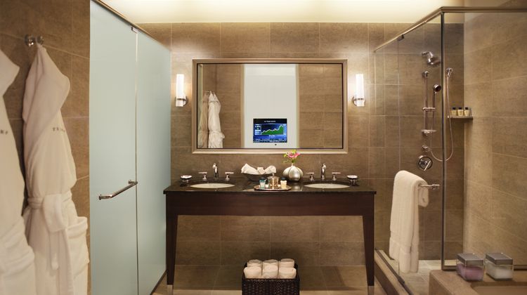 Trump Chicago Room