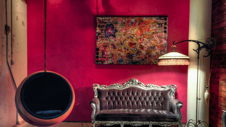 <b>Canvas Hotel Dallas Lobby</b>. Images powered by <a href="https://www.leonardoworldwide.com/" title="Leonardo Worldwide" target="_blank">Leonardo</a>.