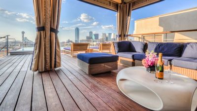 Canvas Hotel Dallas