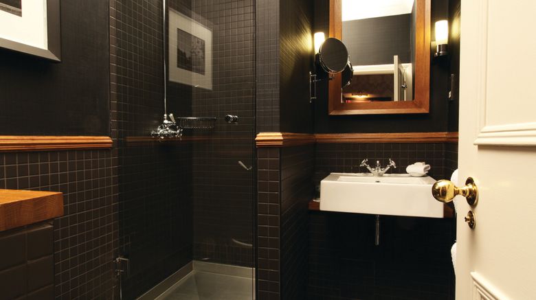 <b>Hotel du Vin Glasgow Room</b>. Images powered by <a href="https://www.leonardoworldwide.com/" title="Leonardo Worldwide" target="_blank">Leonardo</a>.