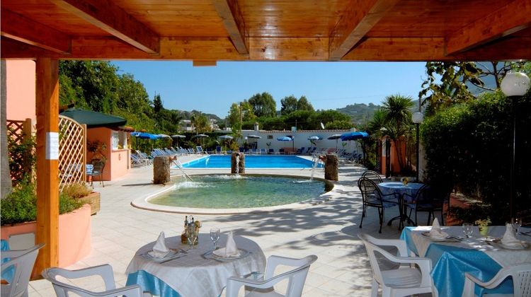 Hotel Eden Park Pool