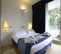 Hotel Luxor Room