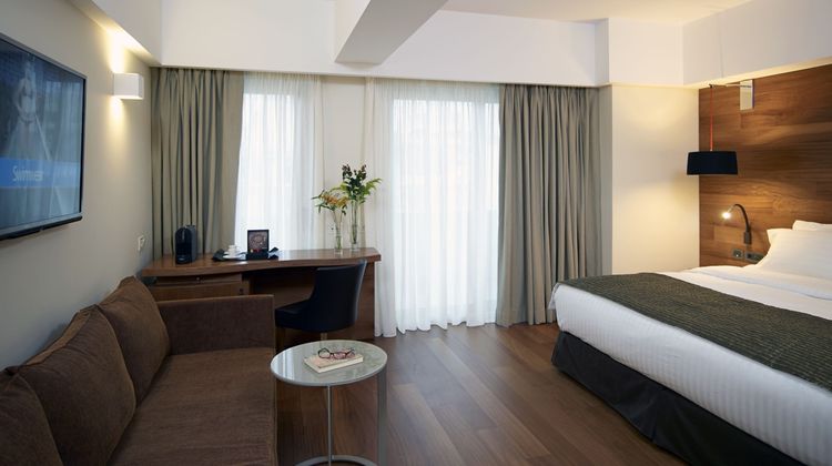 Samaria Hotel Room