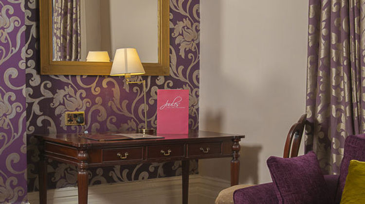 Clarence Court Hotel Room