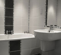 Clarence Court Hotel Room