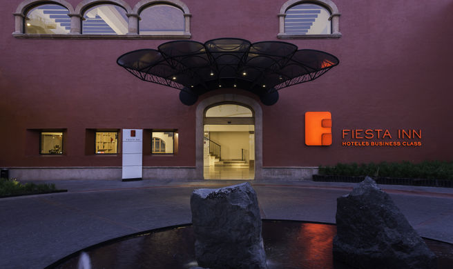 Fiesta Inn Queretaro Exterior
