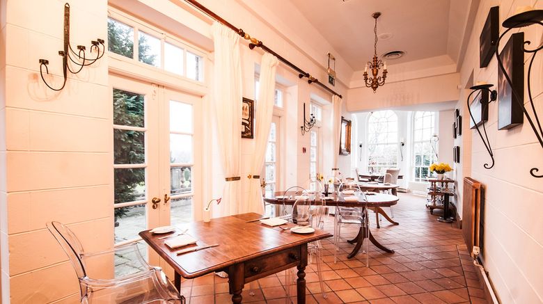 <b>Peterstone Court Hotel Restaurant</b>. Images powered by <a href="https://www.leonardoworldwide.com/" title="Leonardo Worldwide" target="_blank">Leonardo</a>.