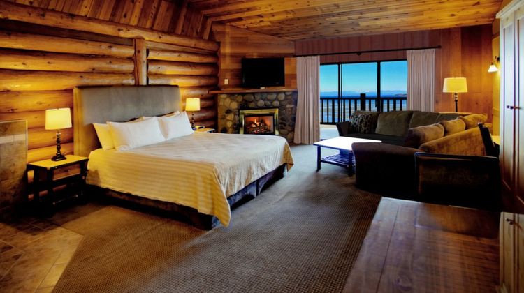 Tigh-Na-Mara Seaside Spa Resort Room