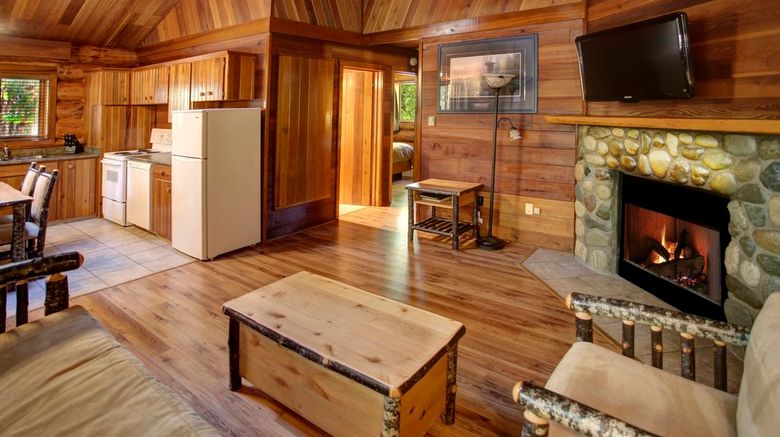<b>Tigh-Na-Mara Seaside Spa Resort Room</b>. Images powered by <a href="https://www.leonardoworldwide.com/" title="Leonardo Worldwide" target="_blank">Leonardo</a>.