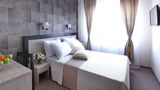Vozarev Room