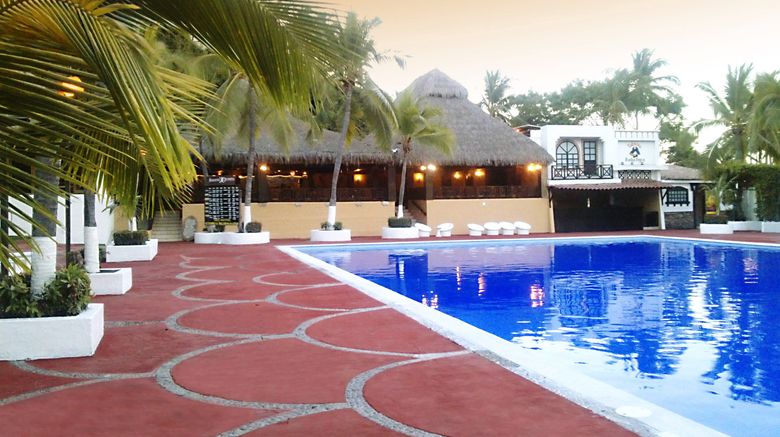 <b>Vista Playa De Oro Manzanillo Pool</b>. Images powered by <a href="https://www.leonardoworldwide.com/" title="Leonardo Worldwide" target="_blank">Leonardo</a>.