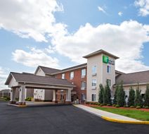 Holiday Inn Express Hotel & Suites Exterior