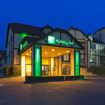 Holiday Inn Swan Court