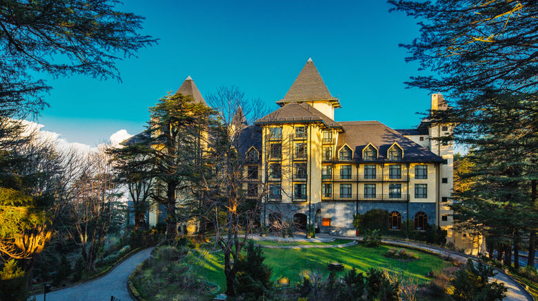 <b>Wildflower Hall an Oberoi Resort Pool</b>. Images powered by <a href="https://www.leonardoworldwide.com/" title="Leonardo Worldwide" target="_blank">Leonardo</a>.