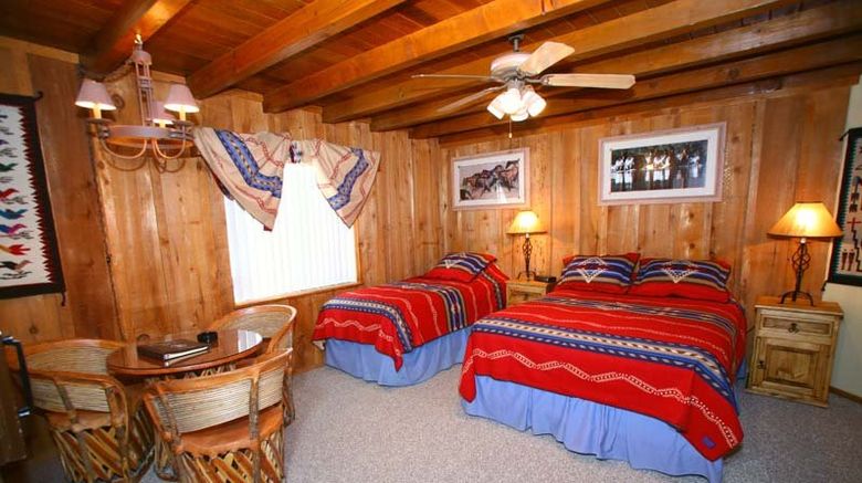 <b>White Stallion Ranch Room</b>. Images powered by <a href="https://www.leonardoworldwide.com/" title="Leonardo Worldwide" target="_blank">Leonardo</a>.
