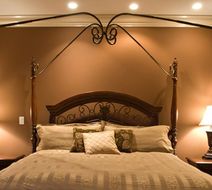 Sweet Dreams Luxury Inn Room