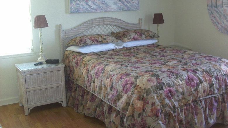 <b>Sand Glo Villas Room</b>. Images powered by <a href="https://www.leonardoworldwide.com/" title="Leonardo Worldwide" target="_blank">Leonardo</a>.