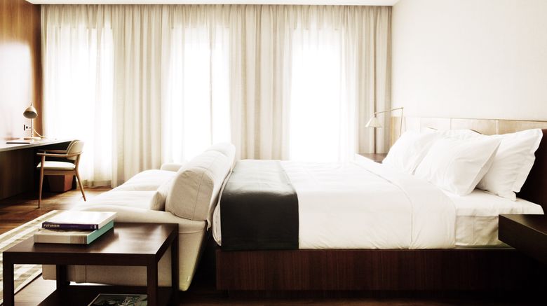 <b>Square Nine Hotel Belgrade Suite</b>. Images powered by <a href="https://www.leonardoworldwide.com/" title="Leonardo Worldwide" target="_blank">Leonardo</a>.
