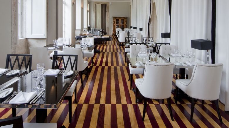 <b>Pestana Palacio do Freixo Restaurant</b>. Images powered by <a href="https://www.leonardoworldwide.com/" title="Leonardo Worldwide" target="_blank">Leonardo</a>.