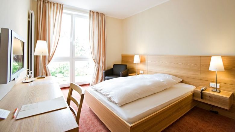 <b>Hotel Sonne Room</b>. Images powered by <a href="https://www.leonardoworldwide.com/" title="Leonardo Worldwide" target="_blank">Leonardo</a>.