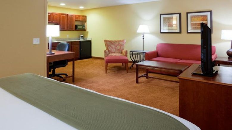 <b>Holiday Inn Express & Stes Stevens Point Suite</b>. Images powered by <a href="https://www.leonardoworldwide.com/" title="Leonardo Worldwide" target="_blank">Leonardo</a>.