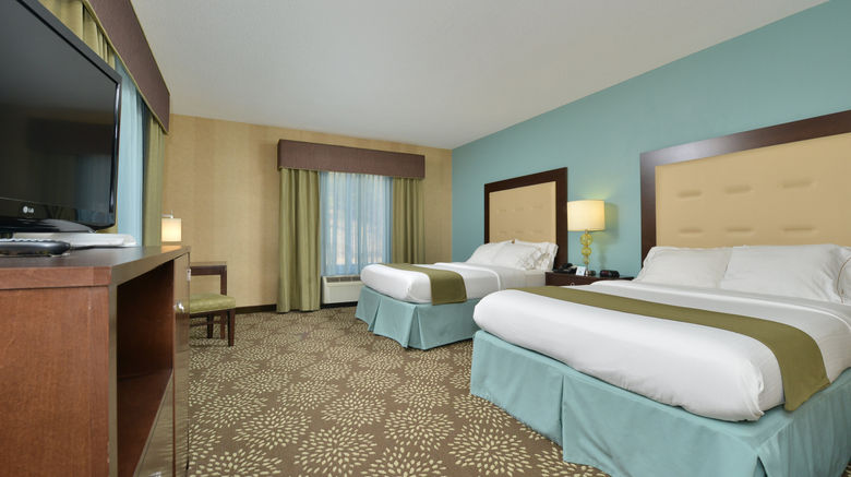 <b>Holiday Inn Express Hotel & Suites Room</b>. Images powered by <a href="https://www.leonardoworldwide.com/" title="Leonardo Worldwide" target="_blank">Leonardo</a>.