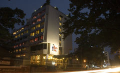 Hotel The South Park
