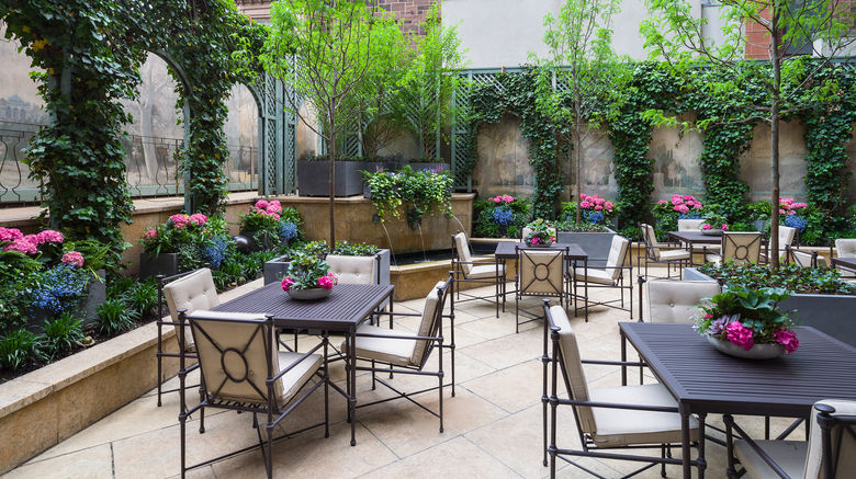 <b>The Rittenhouse Exterior</b>. Images powered by <a href="https://www.leonardoworldwide.com/" title="Leonardo Worldwide" target="_blank">Leonardo</a>.
