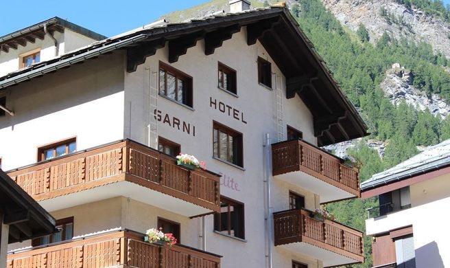 Hotel Elite Exterior