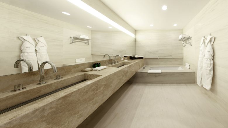 <b>Square Nine Hotel Belgrade Room</b>. Images powered by <a href="https://www.leonardoworldwide.com/" title="Leonardo Worldwide" target="_blank">Leonardo</a>.