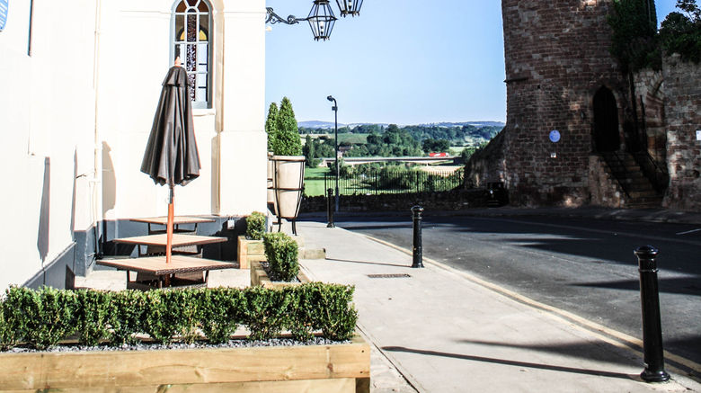 <b>Royal Hotel Ross on Wye Exterior</b>. Images powered by <a href="https://www.leonardoworldwide.com/" title="Leonardo Worldwide" target="_blank">Leonardo</a>.