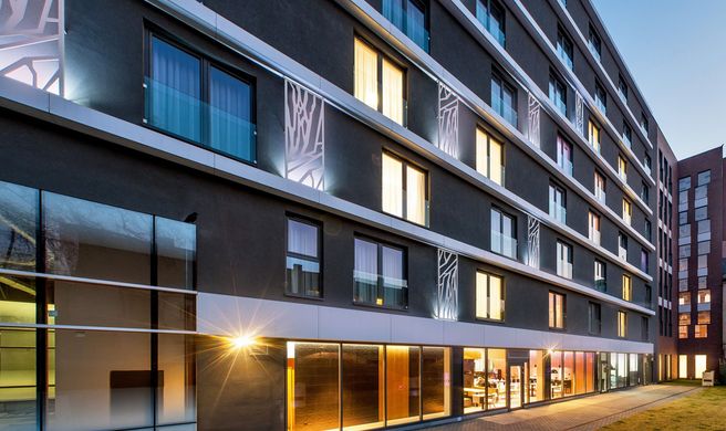 Hotel Invite Exterior