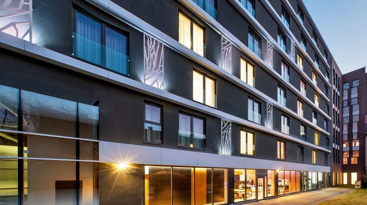 Hotel Invite Exterior