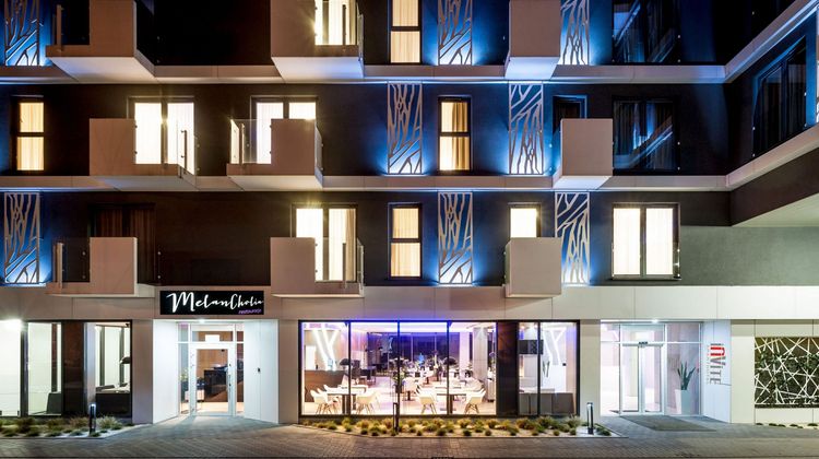 Hotel Invite Exterior