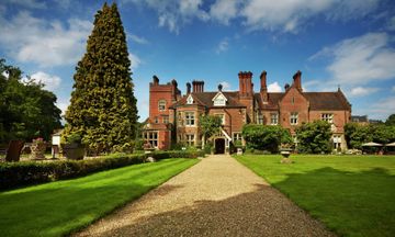 Alexander House & Utopia Spa