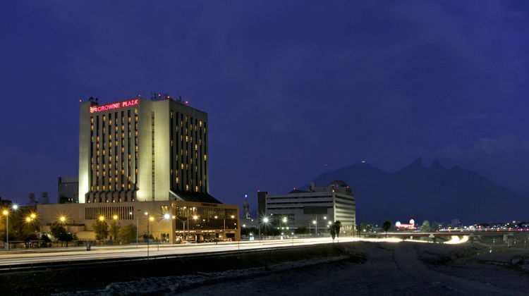 Crowne Plaza Monterrey Exterior