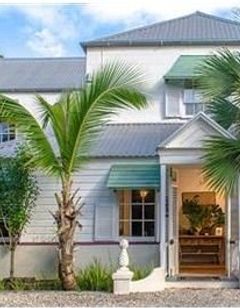 Sweetfield Manor Historic Inn & B&B